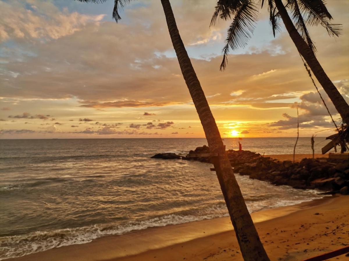 Smile Beach Home Galle Esterno foto