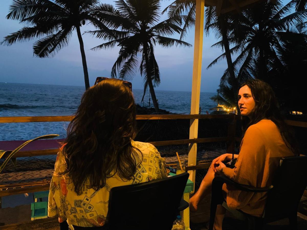 Smile Beach Home Galle Esterno foto