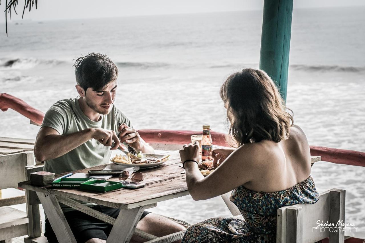 Smile Beach Home Galle Esterno foto